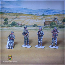 Load image into Gallery viewer, WW2 Gun Emplacement, Cannon & Crew
