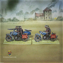 Load image into Gallery viewer, WW2 Kübelwagen typ 82 Schwartzgrau Camo3 – BMW R75 Schwartzgrau Sidecar